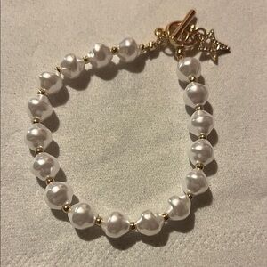 Park Lane Elegant White and Gold Beaded Bracelet with  shiny gold star.